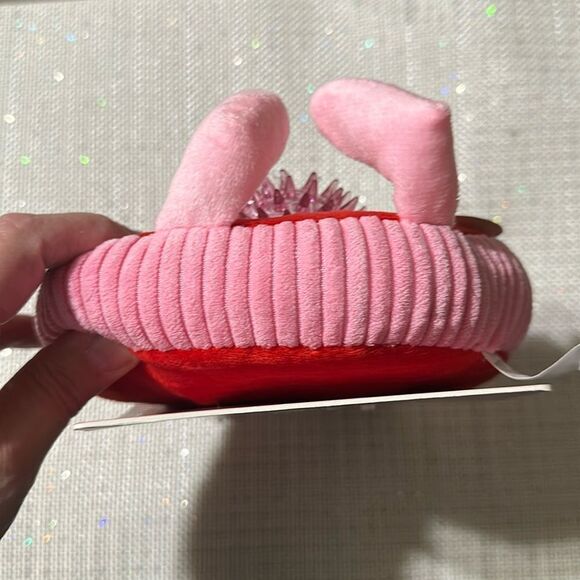 WAG N’ WOOF Valentine’s Day Plush XOXO Heart with a spike ball Squeaky Dog Toy - Picture 9 of 10